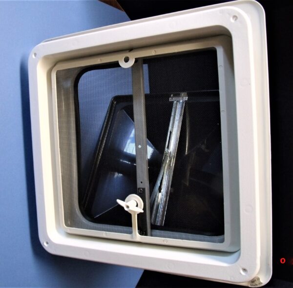 VENT, 14" SELF-SEALING CLAMP STYLE WHITE - Image 3